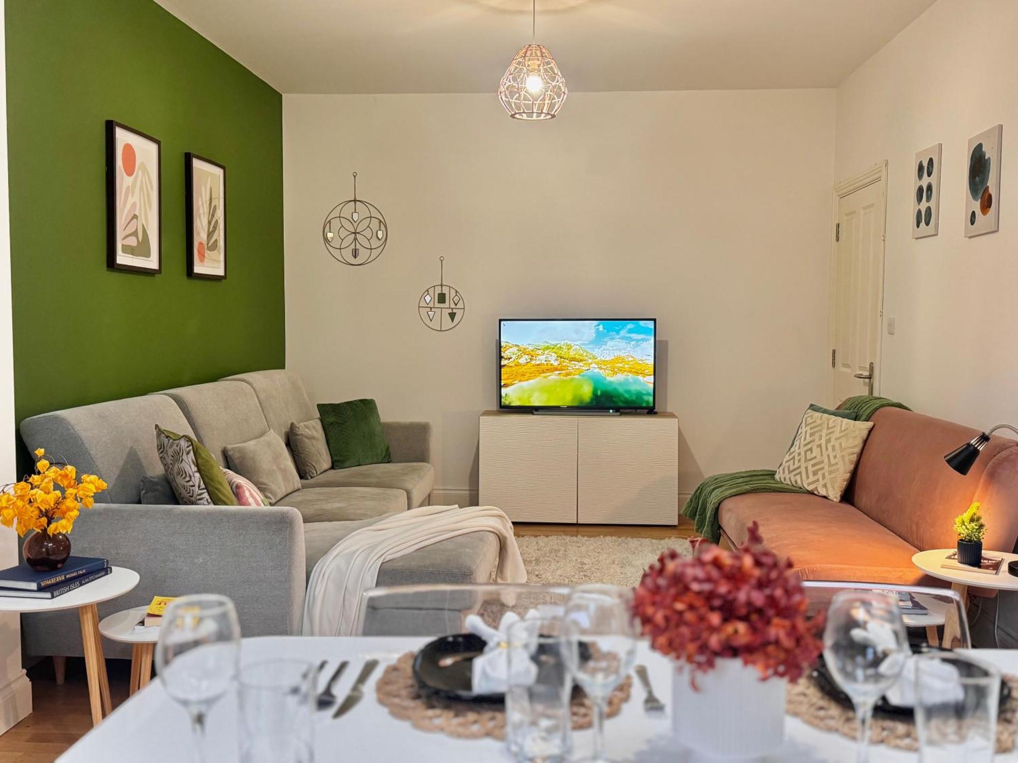 Modern 1-Bed Apt 30Min To Central London & Parking Luaran gambar